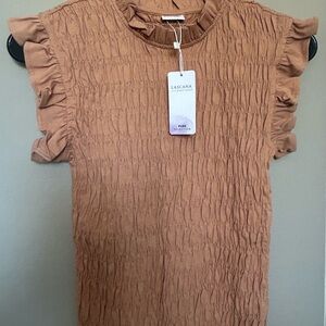 Sleeveless Top, perfect for layering in the fall!!